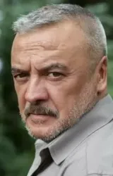 Месут Акуста